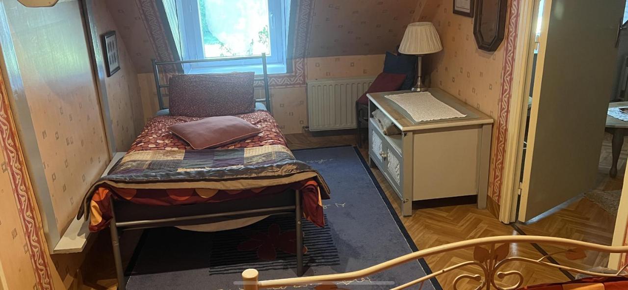 Double & Family Rooms In Tranquility In Blue Saint-Mars-sur-la-Futaie Εξωτερικό φωτογραφία